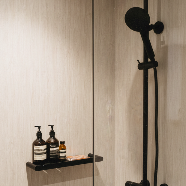 Panneau PVC effet travertin beige – brillant